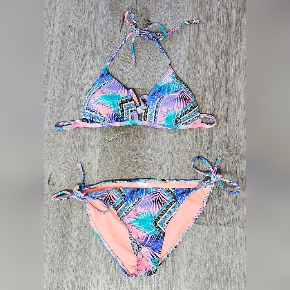 Small Tropical Print Bikini Swimsuit